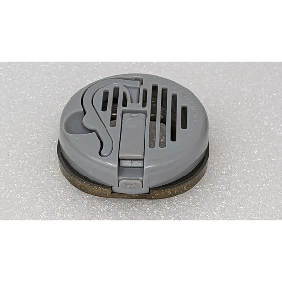 Bath & Body Works Scentportable Car Visor Vent Clip Air Freshener Holder Bling - Picture 2 of 2